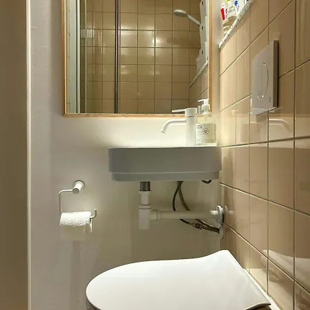 Bright Flat With Unique Finds On Hillerodgade Appartement *